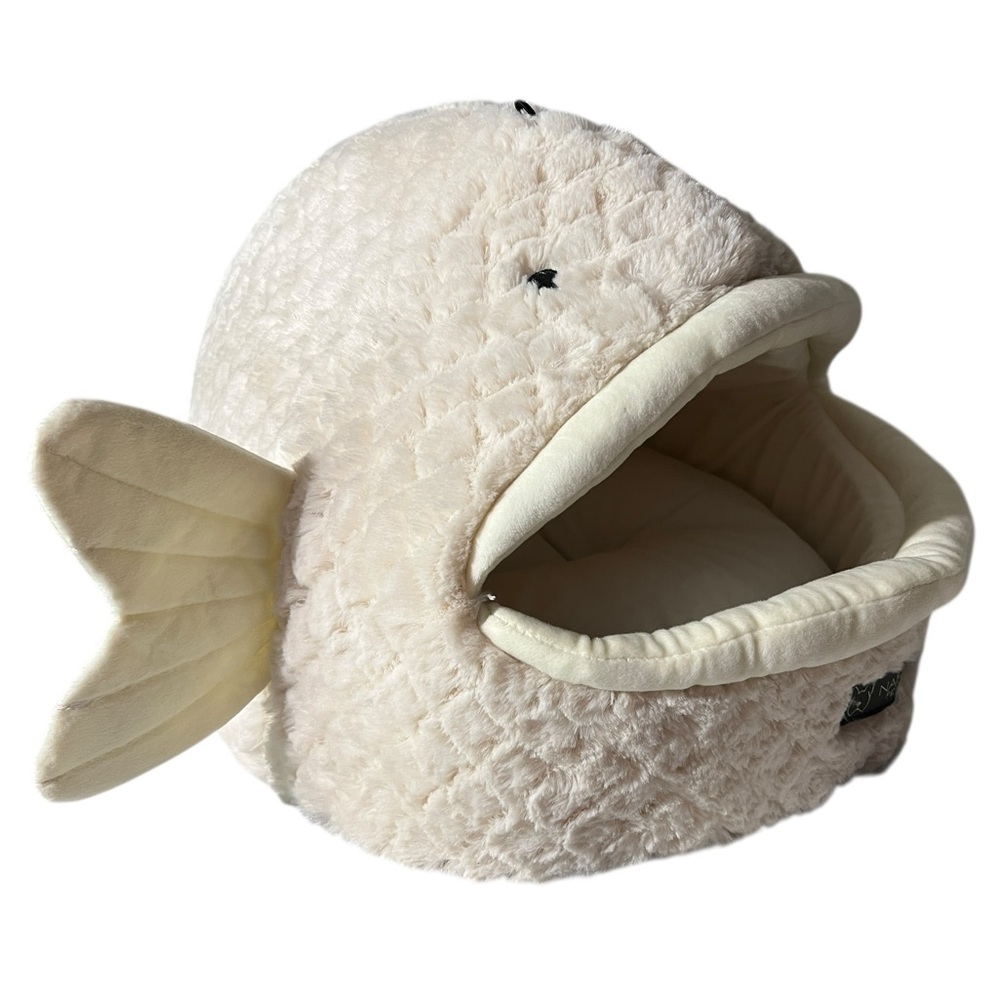 Cozy Fish-Shaped Dog Bed in Cream
